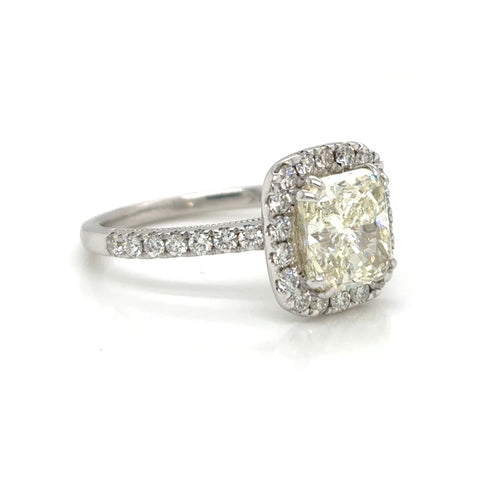 14K White Gold Diamond Halo Engagement Ring