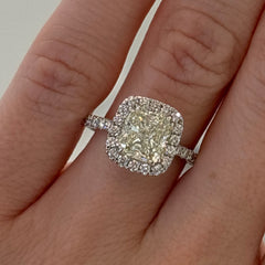 14K White Gold Diamond Halo Engagement Ring