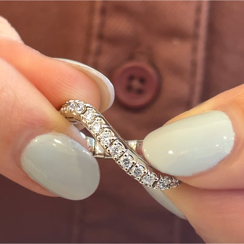 14K White Gold Expandable Diamond Band