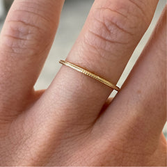 14K Yellow Gold Beaded Band
