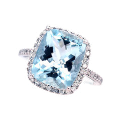 14K White Gold Aquamarine and Diamond Ring